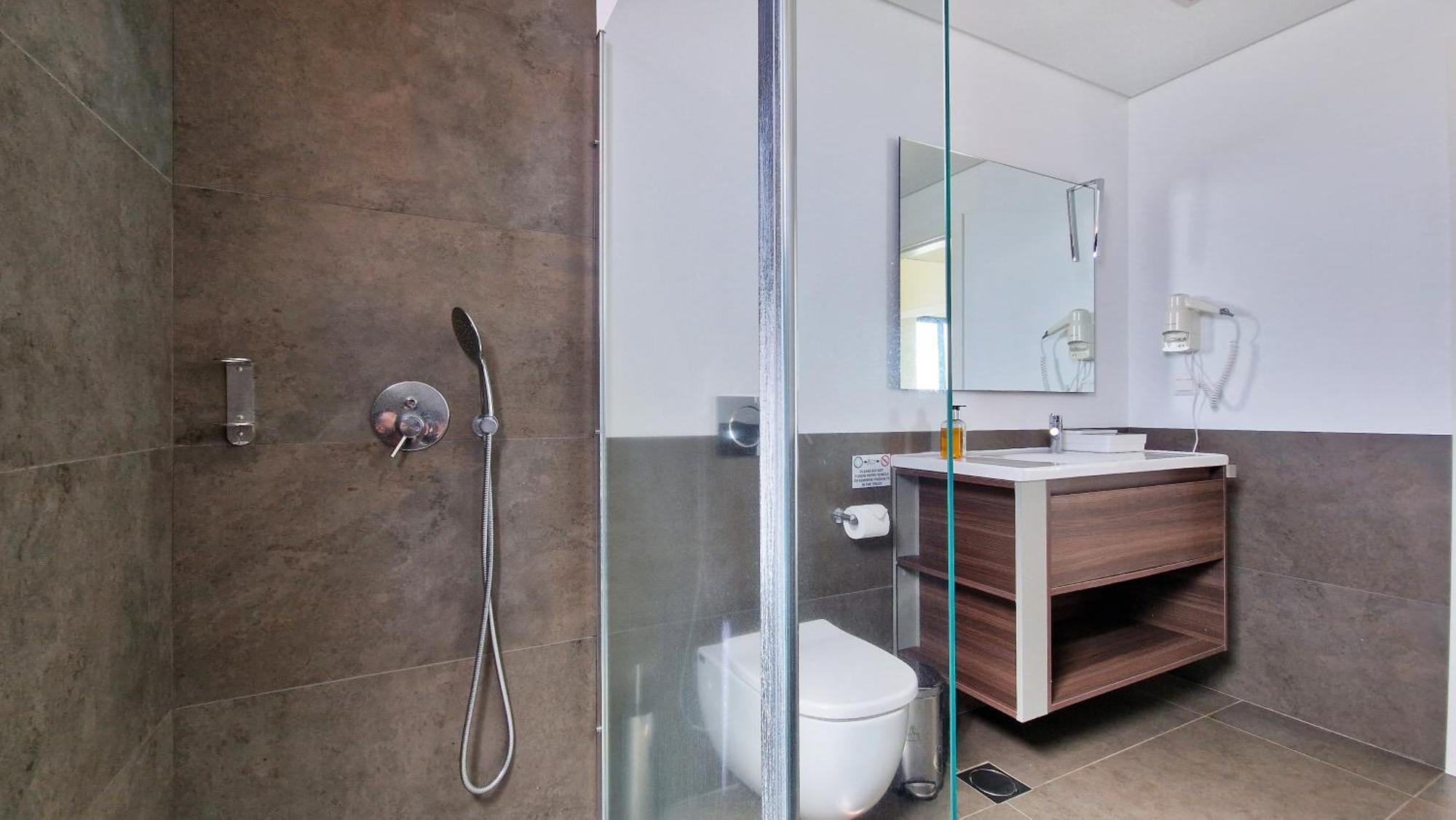 Eden Sun - A Modern Luxury Villa With A Panoramic View Prazeres Exterior photo